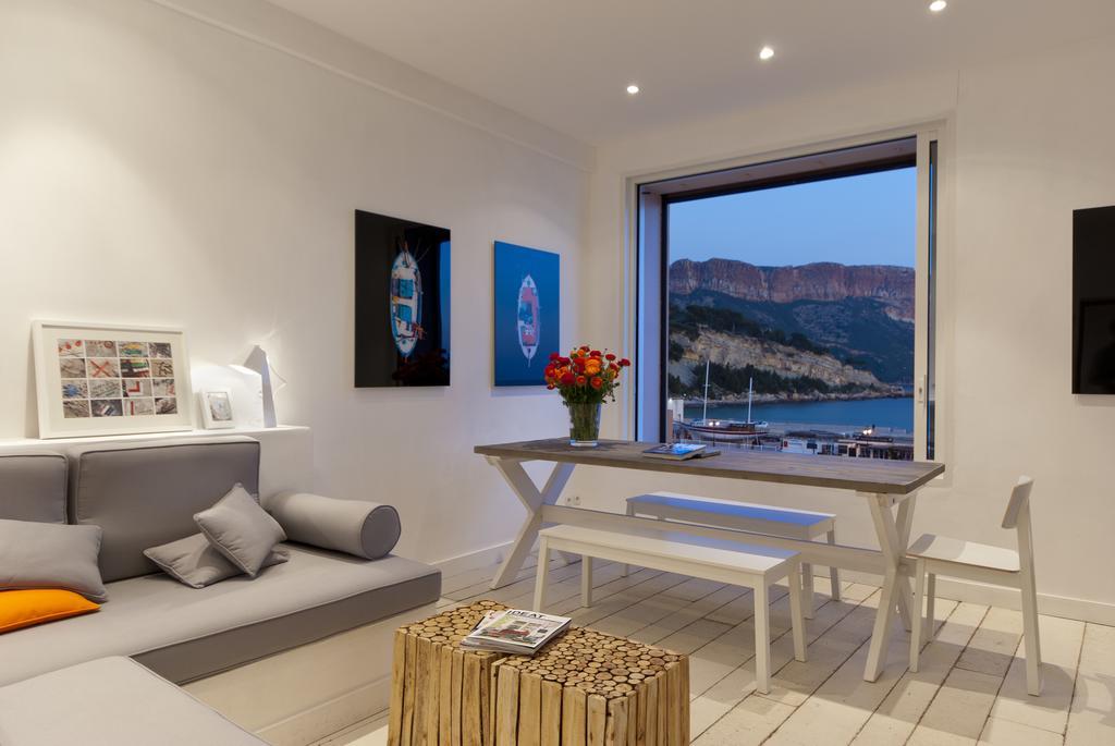 Les Barques, Vue Splendide Sur Le Port De Cassis Apartment Ruang foto