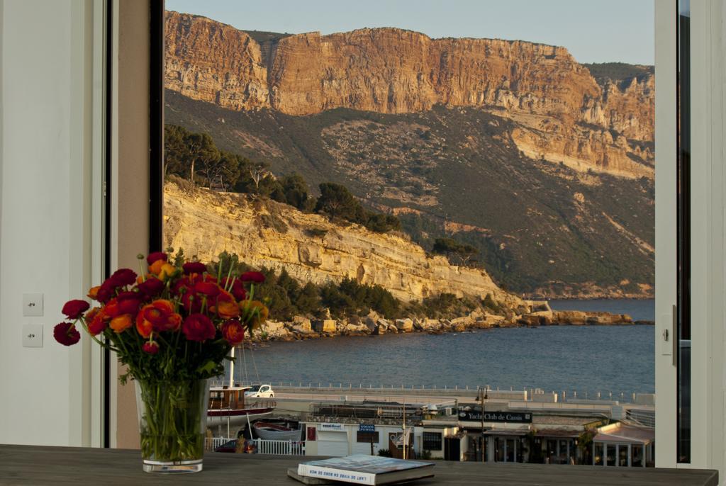 Les Barques, Vue Splendide Sur Le Port De Cassis Apartment Ruang foto