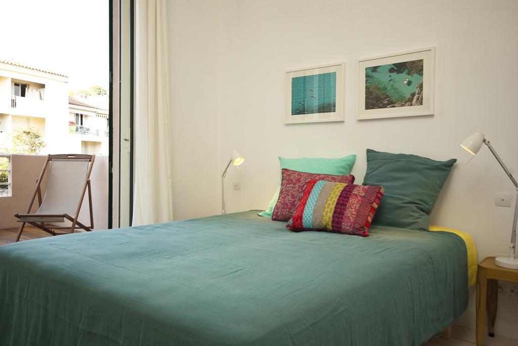 Les Barques, Vue Splendide Sur Le Port De Cassis Apartment Ruang foto