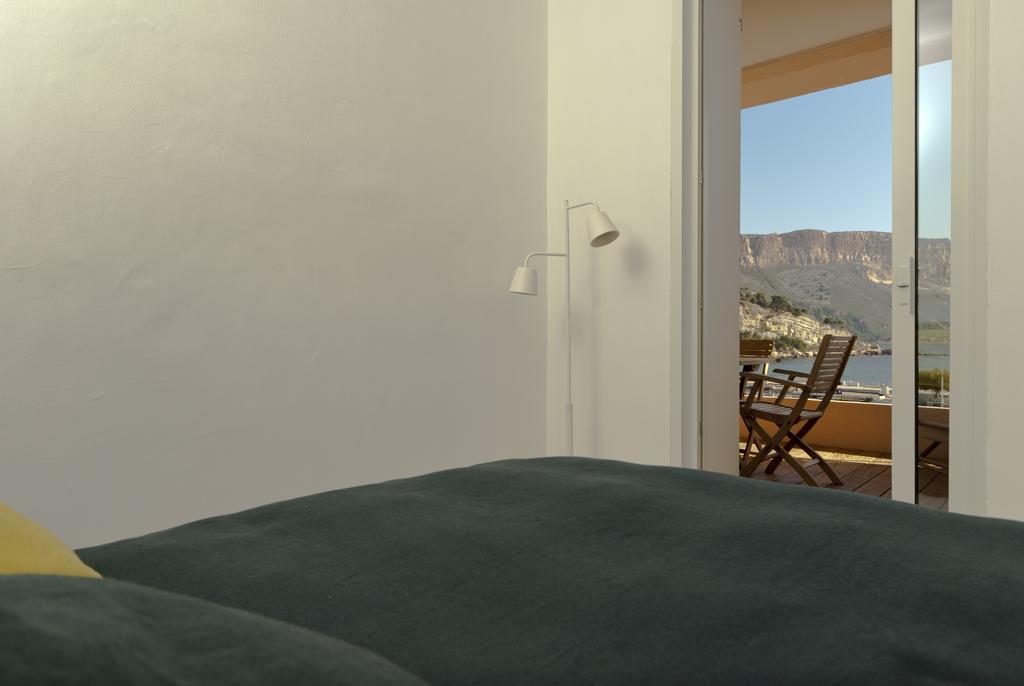 Les Barques, Vue Splendide Sur Le Port De Cassis Apartment Ruang foto