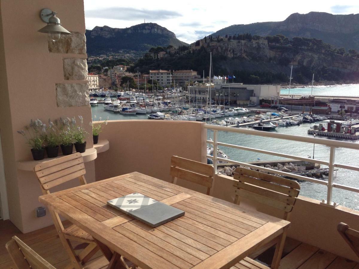 Les Barques, Vue Splendide Sur Le Port De Cassis Apartment Bagian luar foto