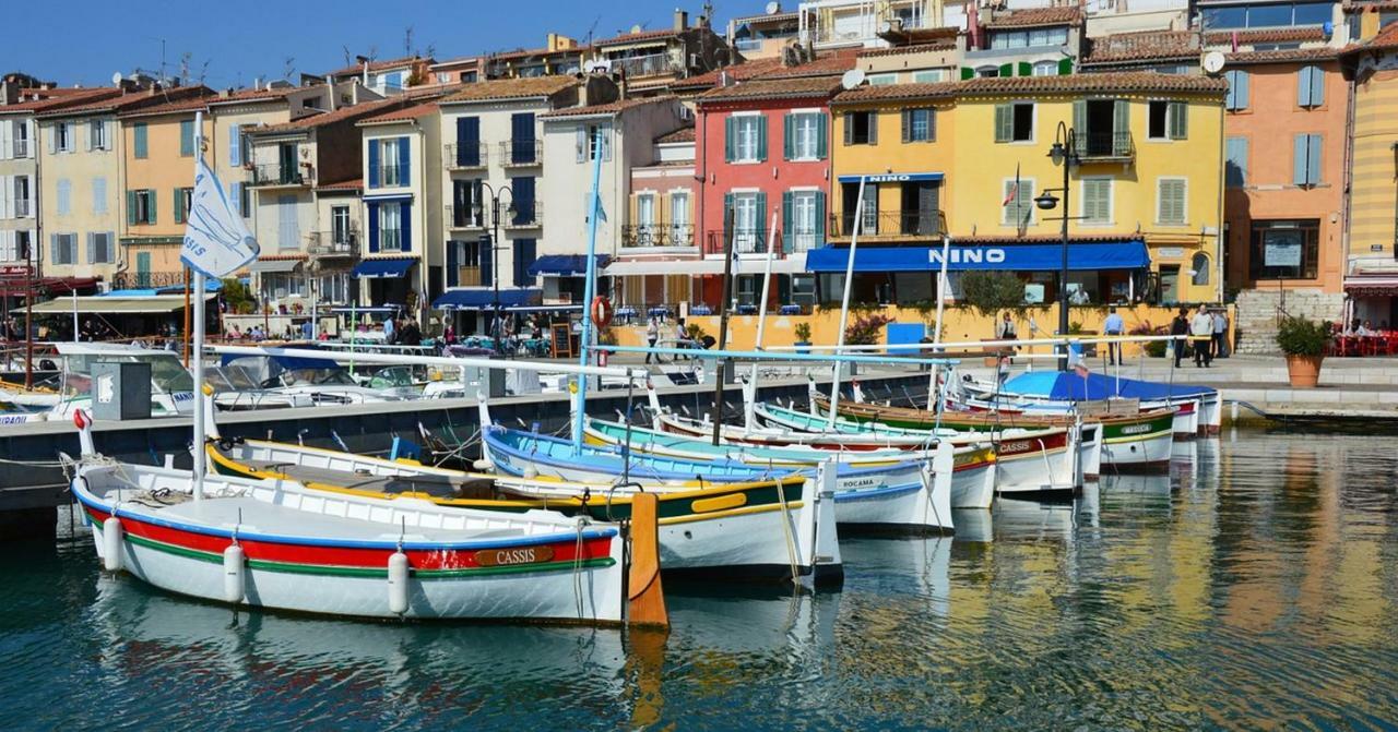 Les Barques, Vue Splendide Sur Le Port De Cassis Apartment Bagian luar foto